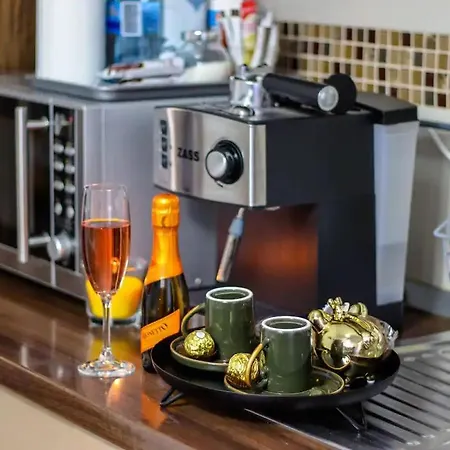 Cozy In Downtown * בוקרשט