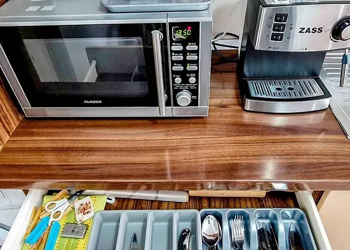 Cozy In Downtown Апартаменти *